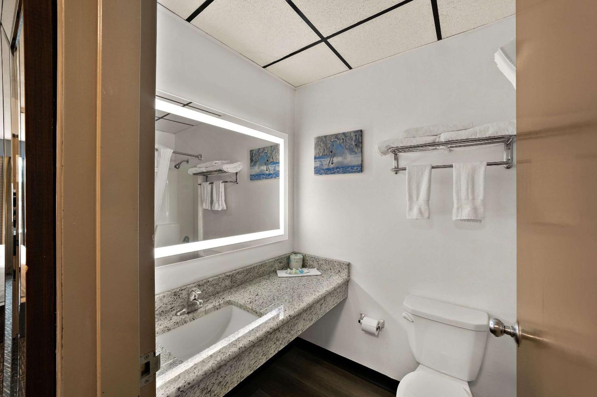 Quality Inn & Suites Caribou Екстер'єр фото