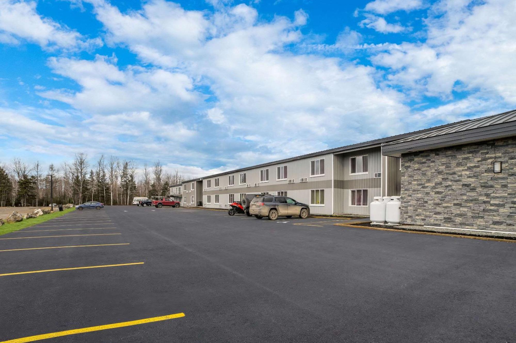 Quality Inn & Suites Caribou Екстер'єр фото